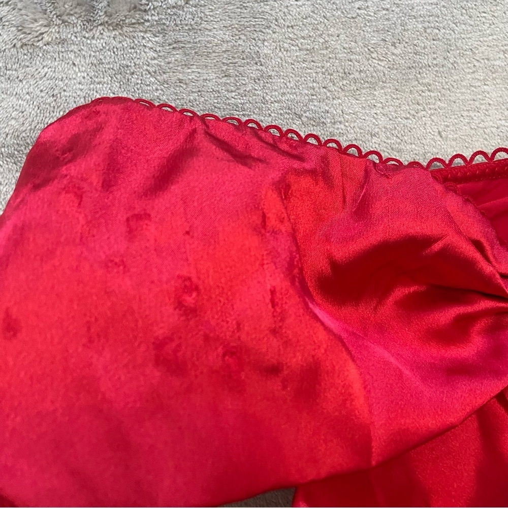 New! Victoria’s Secret Panty satin bow open back panty red 4243 - Picture 6 of 9